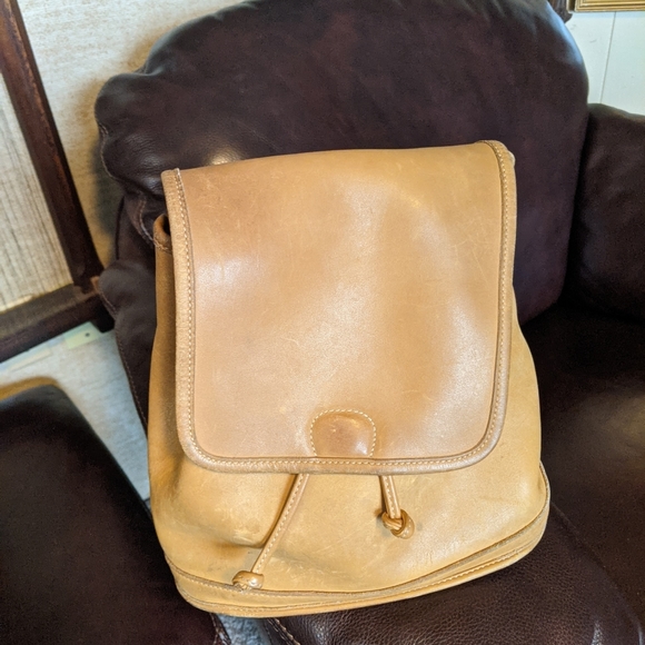 Authentic Coach leather back pack Vintage - Picture 1 of 10